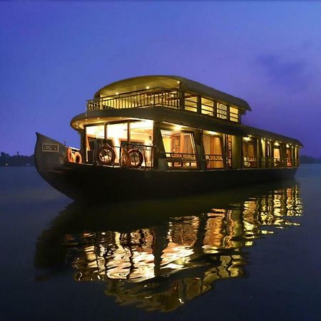 Cosy Premium Houseboats Hotel Alappuzha Exterior foto