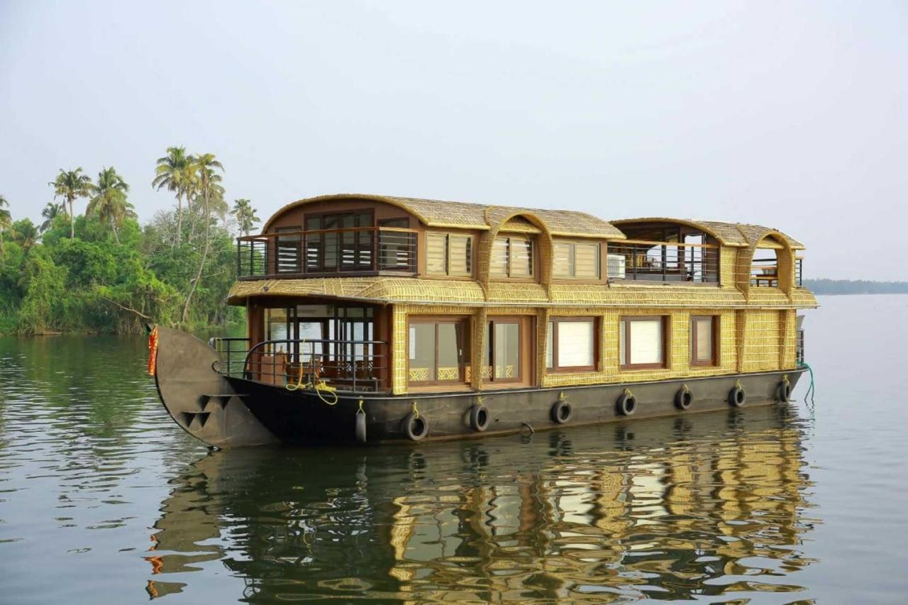 Cosy Premium Houseboats Hotel Alappuzha Exterior foto