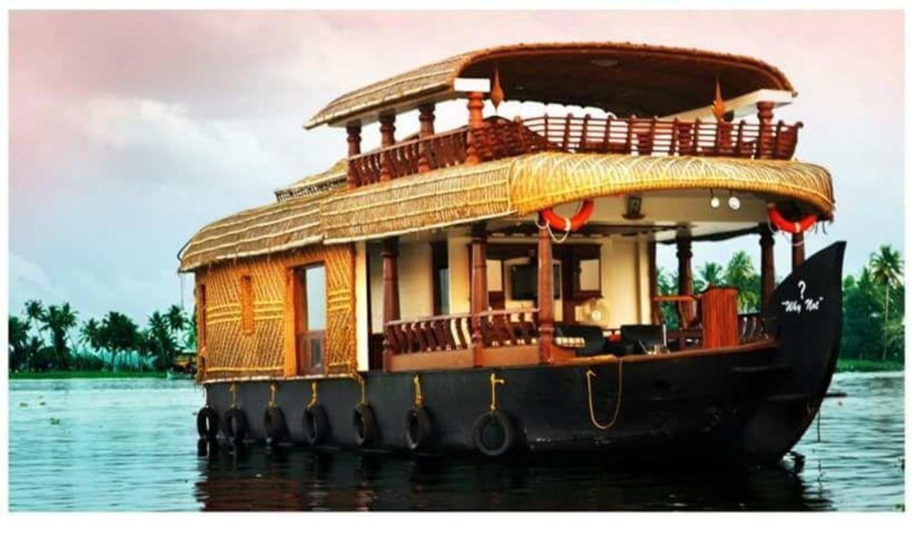 Cosy Premium Houseboats Hotel Alappuzha Exterior foto