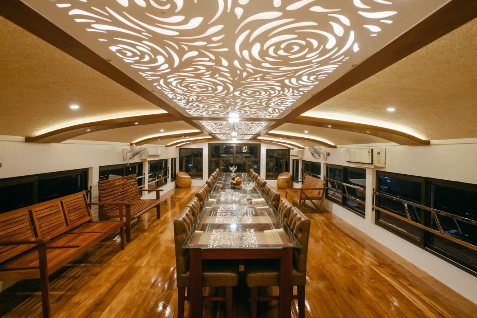 Cosy Premium Houseboats Hotel Alappuzha Exterior foto