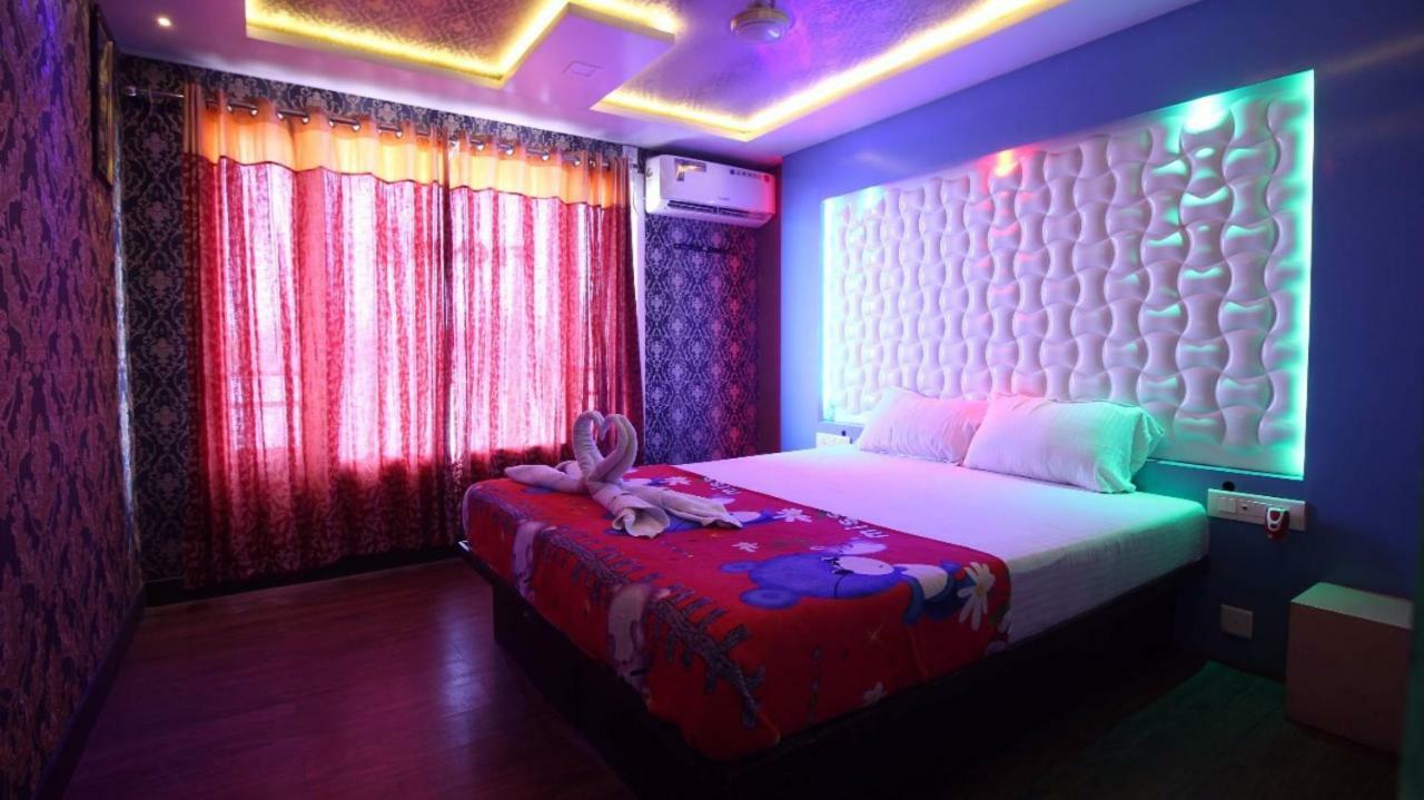 Cosy Premium Houseboats Hotel Alappuzha Exterior foto