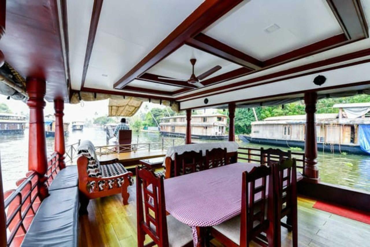 Cosy Premium Houseboats Hotel Alappuzha Exterior foto