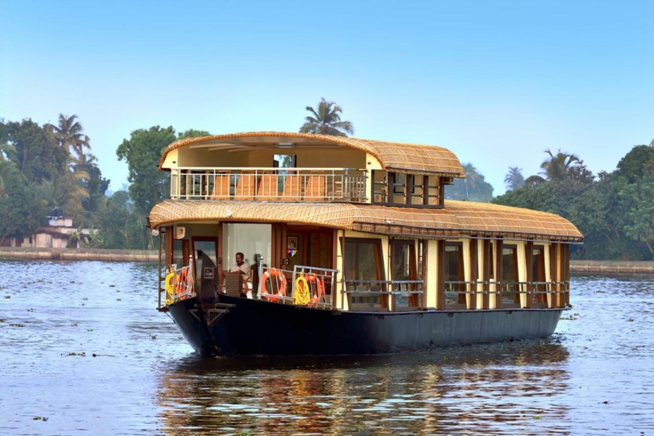 Cosy Premium Houseboats Hotel Alappuzha Exterior foto